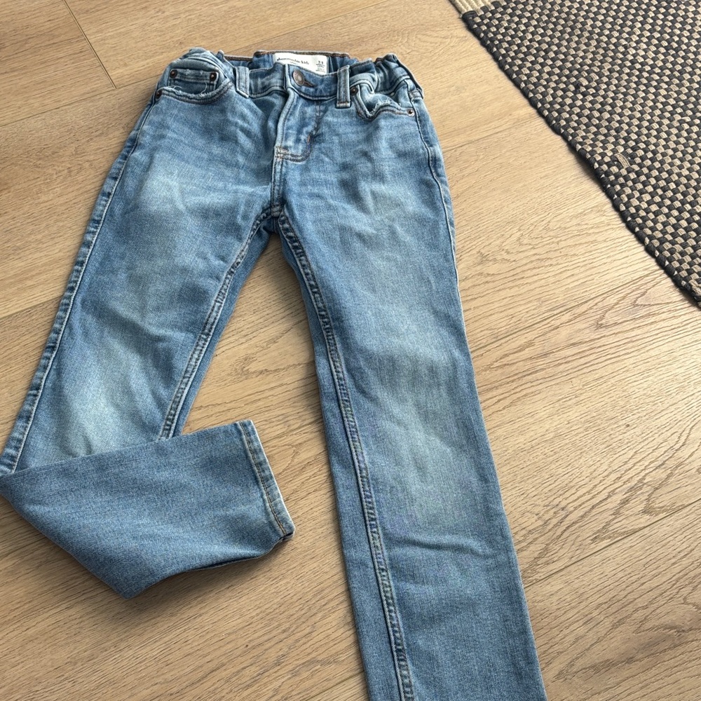 Abercrombie Kids Light Blue Jeans